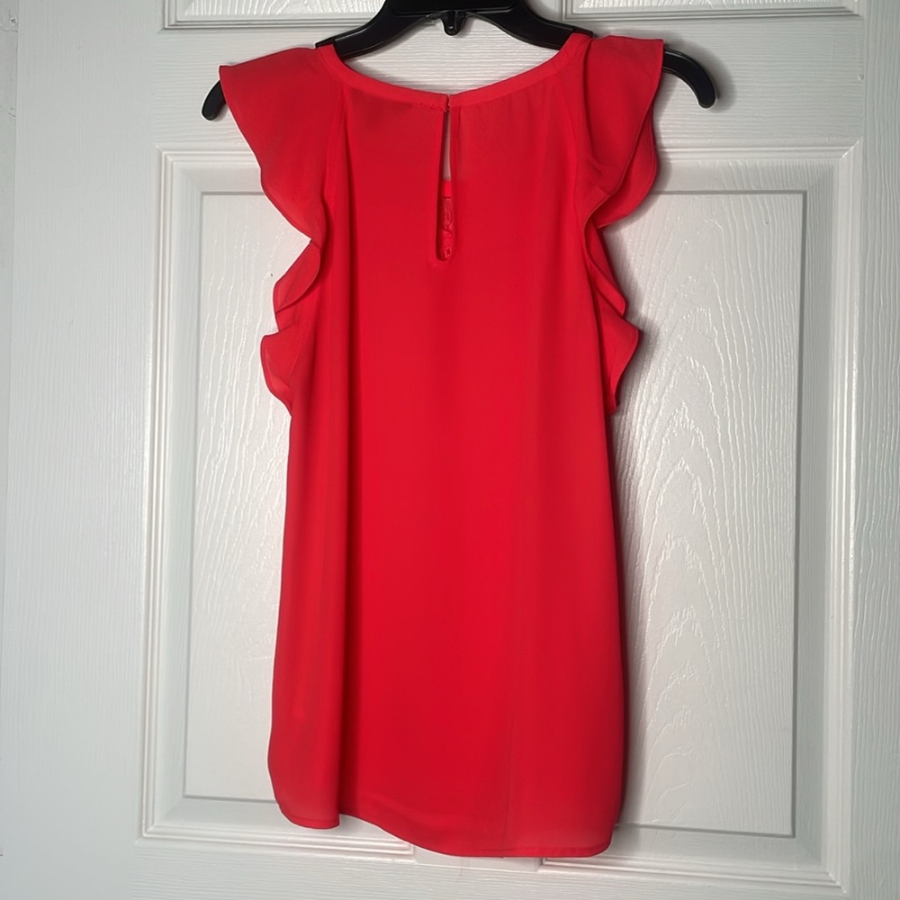 Express Lace Front Ruffle Sleeve Tank Top - Picture 3 of 3